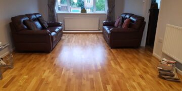 3-strip Engineered wood on living room in Selsdon